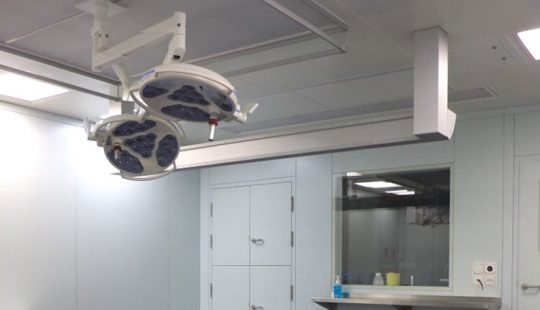 Reinraum einer Praxisgemeinschaft